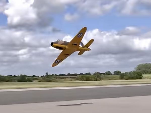 Le Gloster 28/39, un des premiers jet anglais.