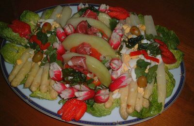 Ensalada Fresca : Salade au Melon, Asperges et Serrano
