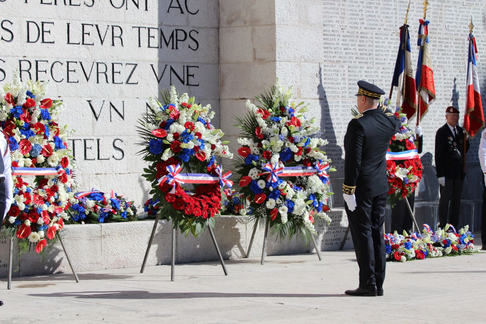 MONUMENT AUX MORT 8 MAI 2024 097