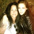 Kristen et sa maman à l'after party d'On The Road 