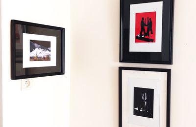 En ROUGE et NOIR... en NOIR et BLANC. Prochain VERNISSAGE le SAMEDI 19 OCTOBRE.