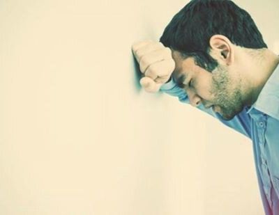 LE JANVIER D’APRÈS. Elle nous gouverne, nous