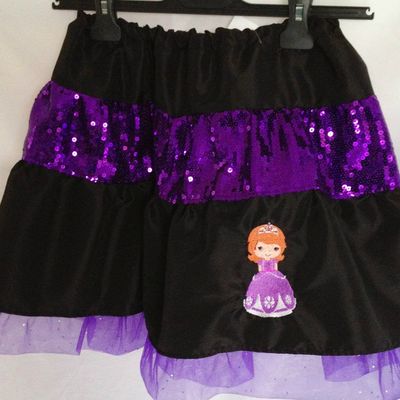 jupe à volants Taille 8 ans