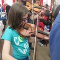 Le Ploun fiddle band au Salon du livre "Contes et légendes" de Botmeur (Finistère) le 26 avril 2015 (4)