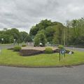 Rond-point à Antrim (Irlande du Nord)