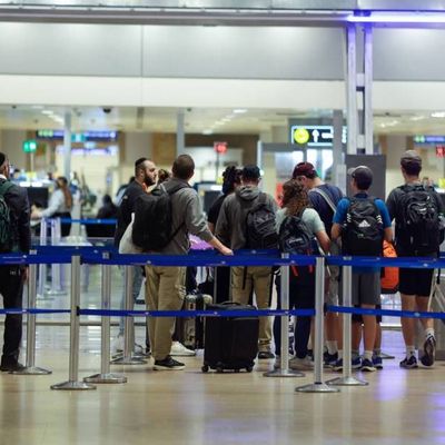 !!Génocide à Gaza: J 830!! Confirmation: l’émigration israélienne record révèle une crise profonde au cœur du projet sioniste