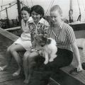 Maman, Annick, Marie-Hélène et Skippy notre chien...