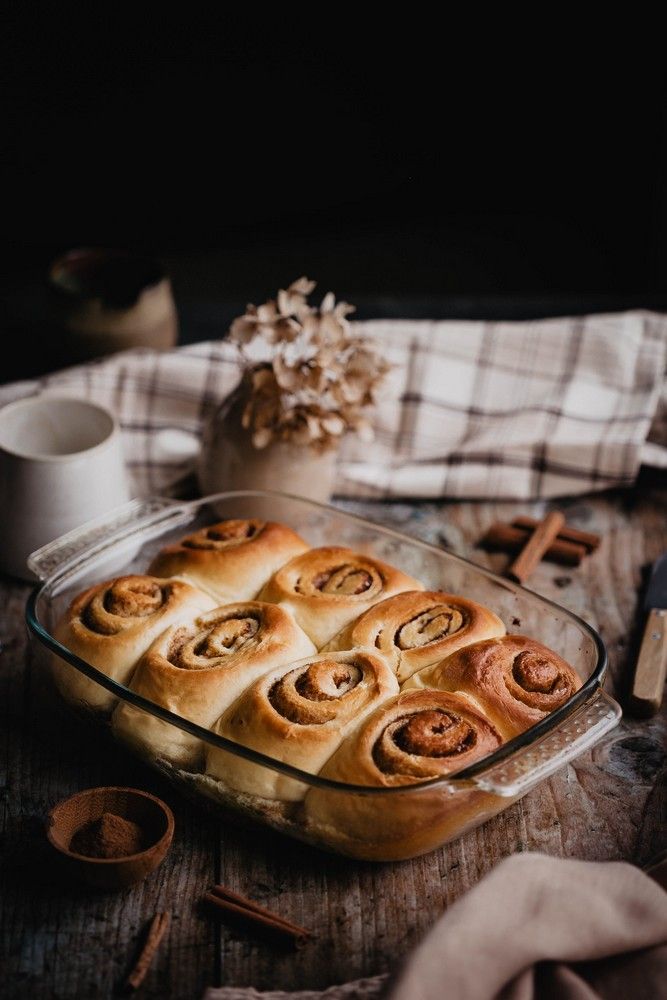 cinnamon rolls, roulés à la cannelle briochés, glacage royal, recette automne, facile, brioche à la cannelle