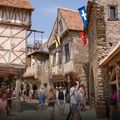 LE PUY DU FOU - " LE VILLAGE MEDIEVAL"  