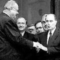 Traité de Maastricht : l’euro approuvé par le peuple français (1)