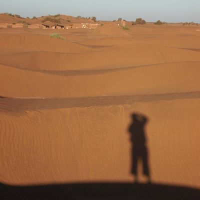 M comme Menthe : le thé à la menthe ou comment résister au désert lors de notre retour sur Mhamid