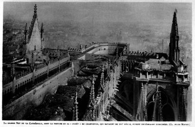 Après l'incendie de la cathédrale de Reims