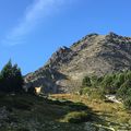 Au sommet du Petit Péric en VTT