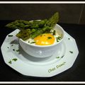 œufs en cocotte aux asperges vertes