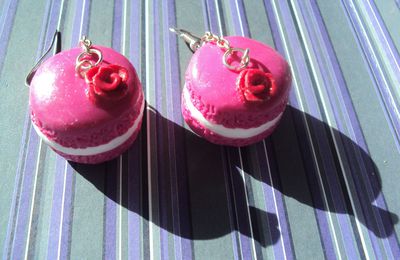 Boucles d'oreilles macarons différents coloris (mat ou brillant, avec ou sans paillettes) 4€