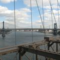 Manhattan's bridge et la route sur Brooklyn's Bridge