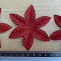 lot de 4 fleurs de Noël poinsettia vendetta rouge (lot numéro 20)
