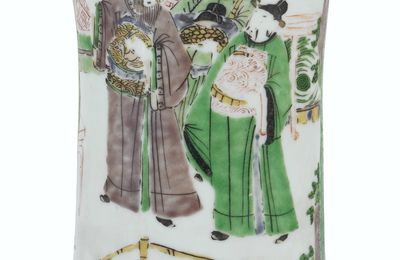 Pot à pinceaux en porcelaine de la Famille Verte, Epoque, Transition, XVIIe siècle