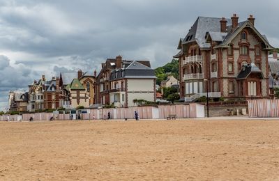 HOULGATE