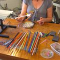 A présent voici la fabrique de perles de Murano à TROO .Une personne charmante (artisane ) qui nous a montré la fabrication