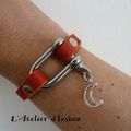 Revenons aux couleurs d'automne avec ce bracelet en cuir orange-rouge et fermoir à visser !