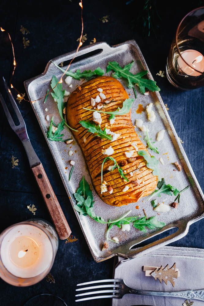 courge butternut rotie, au four, façon hasselback, miel, noel, feta, romarin, noisettes, facile, automne