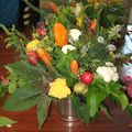 Un bouquet fait avec divers légumes