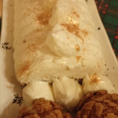 Entremet poire & caramel beurre salé