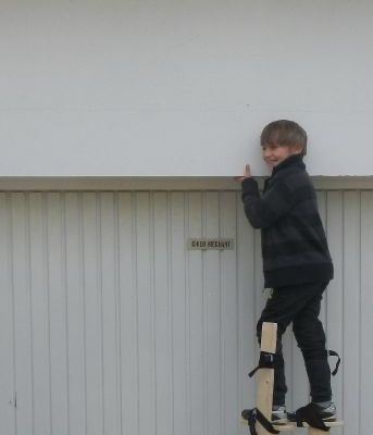 Toujours plus haut . . . 