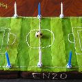 Un gâteau d'anniversaire pour amateur de foot