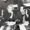 4/12/1956 Marilyn et Eli Wallach standardistes