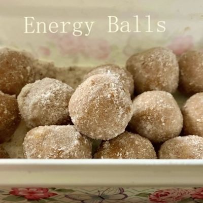 Petites boules d'énergie à l'arachide (Energy Balls)