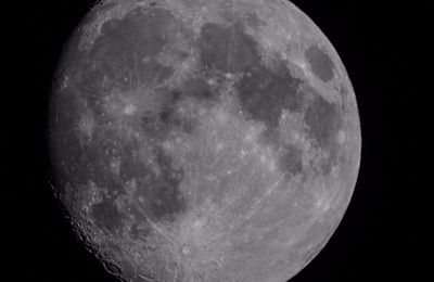 souvenirs de vacances dans les Hautes Alpes: voyage sur la lune 7/7