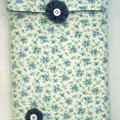 Et une pochette à livre ! (ça faisait longtemps hein ? ;)