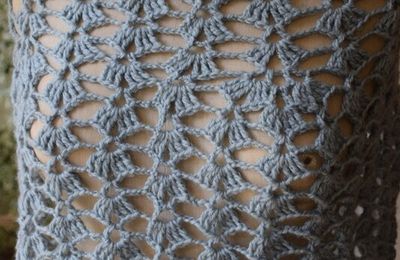 CHAUFFE-ÉPAULES en dentelle de crochet 