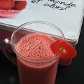 smoothie fraise pour accueillir le soleil !