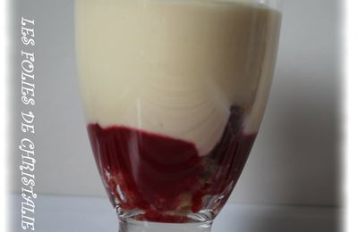 Tiramisu chocolat blanc framboises