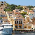 Présentation d’une petite merveille : l’île de Symi