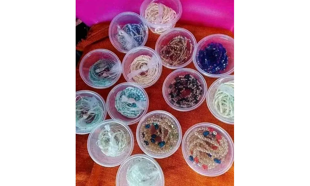 Baya Perles De Hanches Séduction