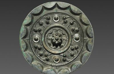 Mirror with Clouds and Nebulae, 200-100 BC, China, Western Han dynasty (202 BC-AD 9)