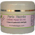 Crème "Perle Nacrée" à la perle de culture et gelée royale pour peaux sèches.