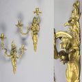 Paire d'appliques rocaille en bronze doré. Marque au C couronné. Epoque Louis XV  