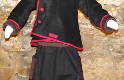 Manteau réversible capuche Lutin, taille 2 ans.
