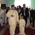أمير المؤمنين صاحب الجلالة الملك محمد السادس يؤدي صلاة الجمعة بالمسجد العتيق بالحسيمة 