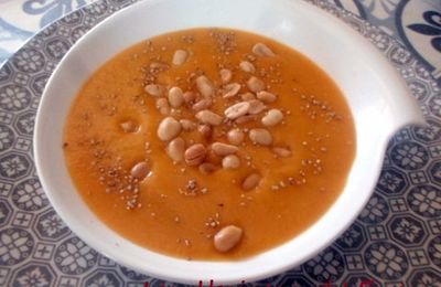 Soupe africaine à la pâte d'arachides