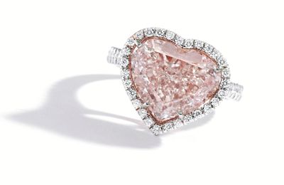 Platinum, 18 karat rose gold, pink diamond and diamond ring