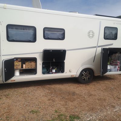 78 KMS PLUS LOIN....