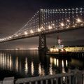 artiste: leo villareal illumine le san francisco bay bridge