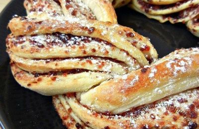 Kringle estonien à ma façon { au sucre de cranberries }