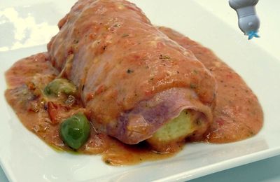 Quenelles roulées au jambon, sauce aurore